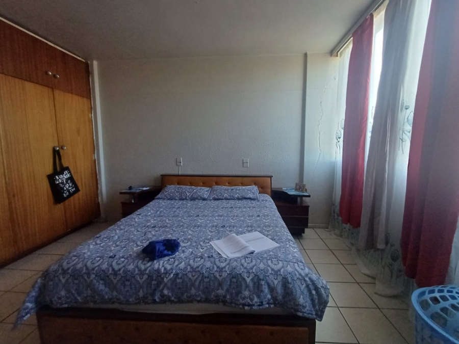 2 Bedroom Property for Sale in Labiance Estate Western Cape